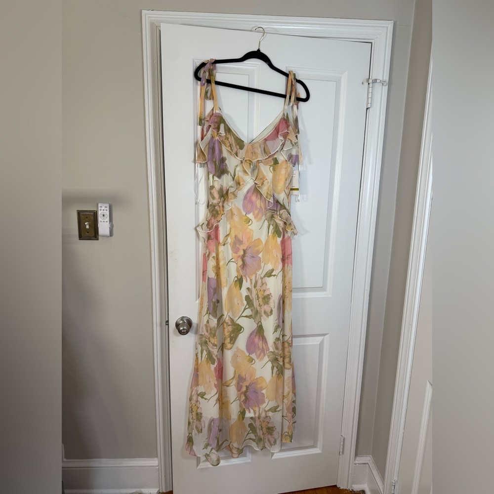 Floral Ruffle V-Neck Maxi Dress - Pastel Floral
